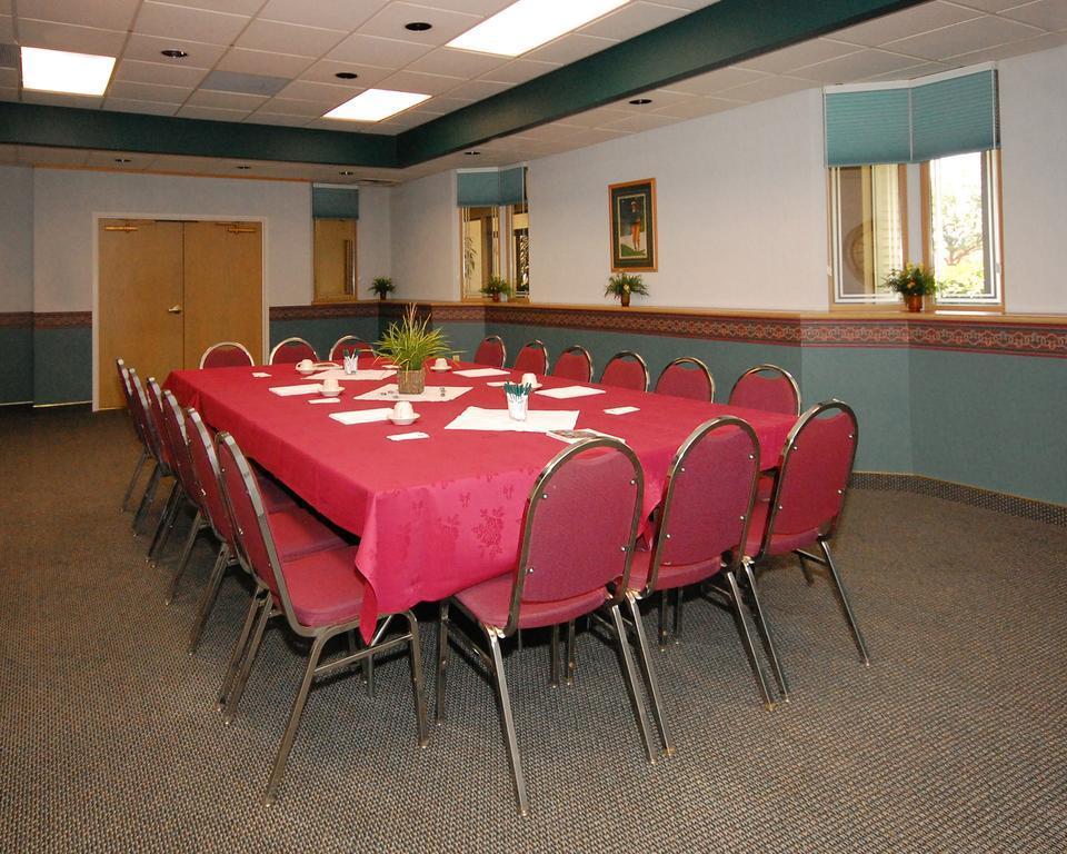 Quality Inn & Suites Conference Center New Port Richey Exteriör bild